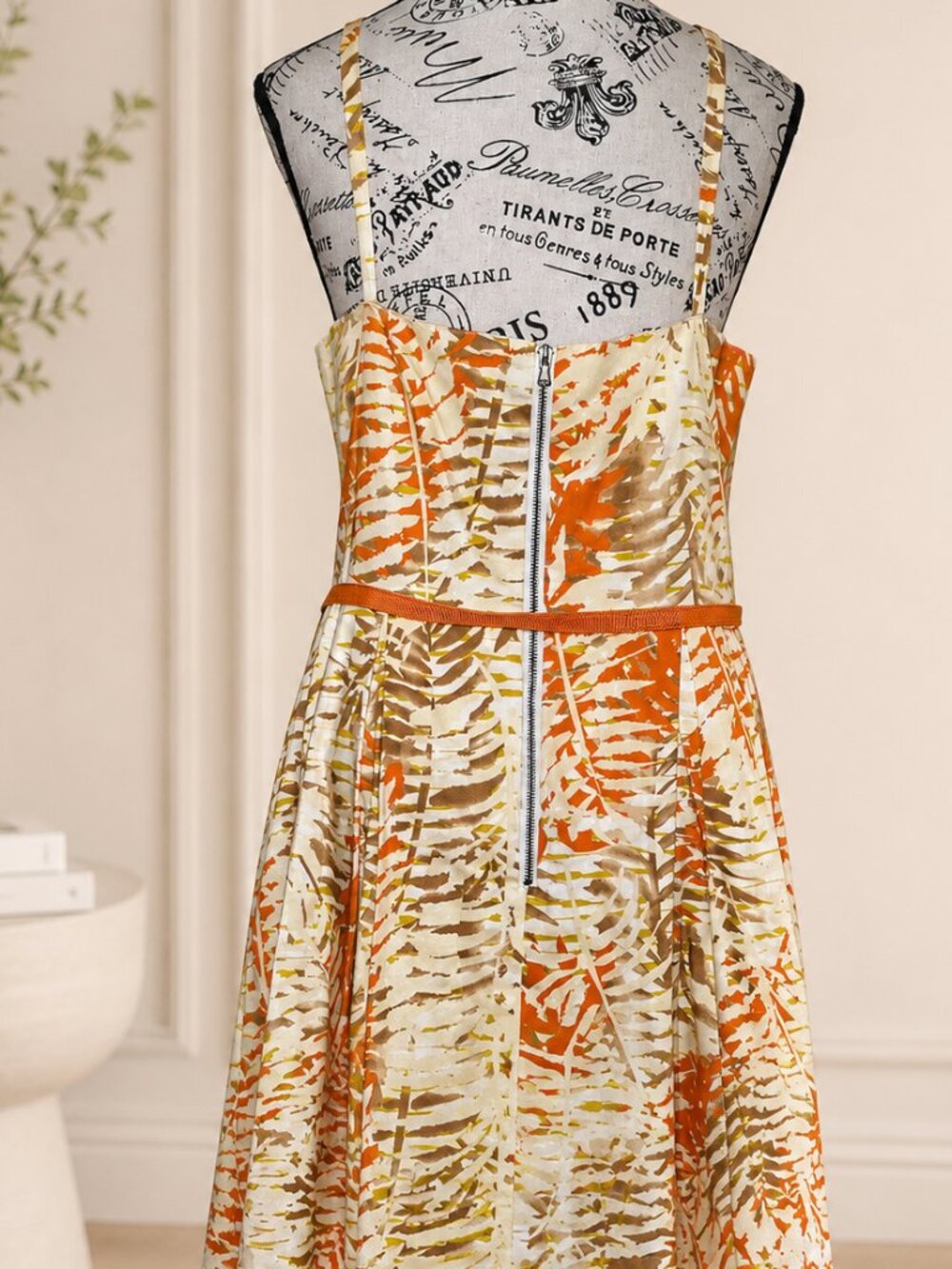 Julian Taylor Sleeveless Print Dress - Picture 4 of 6